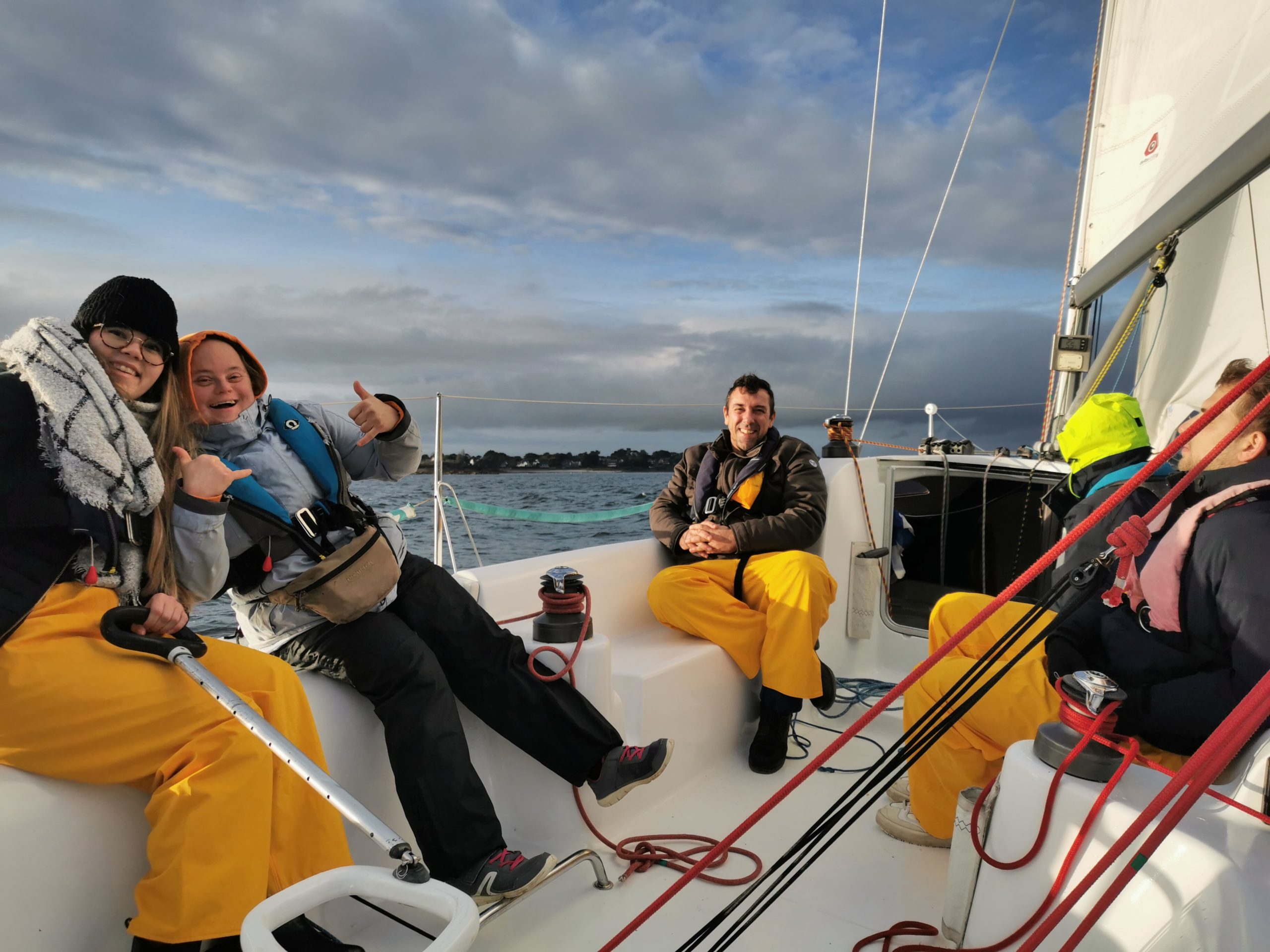 Embarque ton asso – Quand la voile rapproche